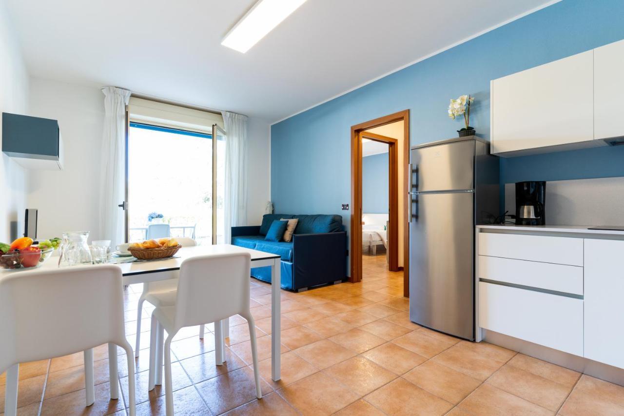 Summer Time Family Apartment
